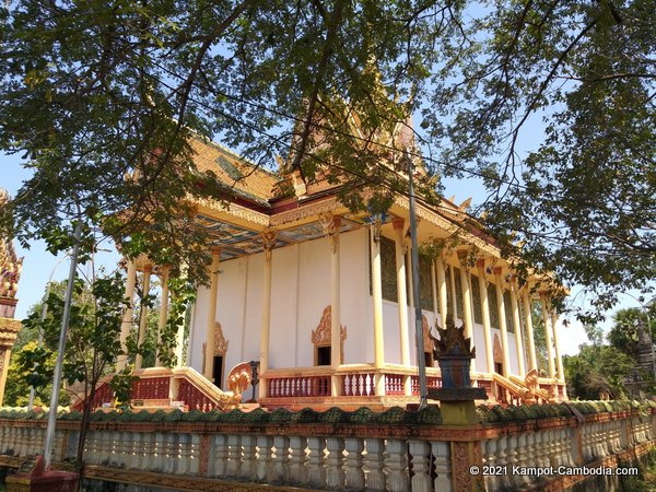 Wat Dtuk Veul in Kampot, Cambodia.