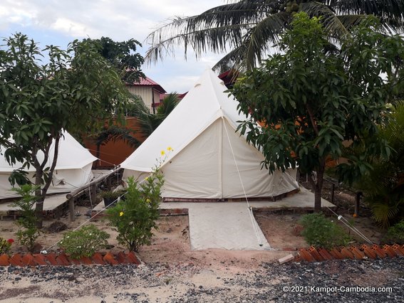 sony phnom doang resort tents