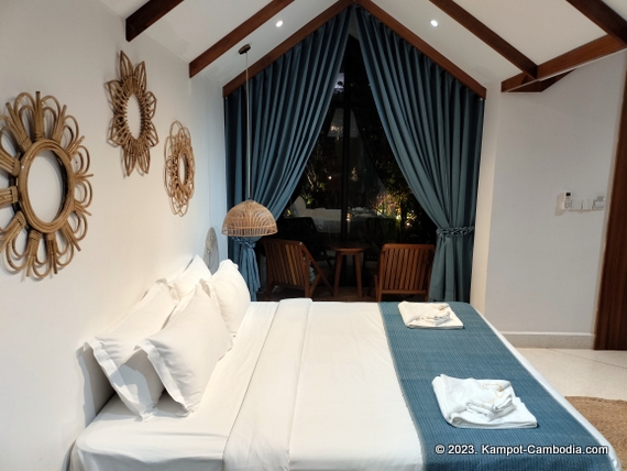 Montagne in Kampot, Cambodia.  Guesthouse, Boutique and Residence