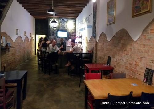 Jetzt Bar, Restaurant and Dorms in Kampot, Cambodia.