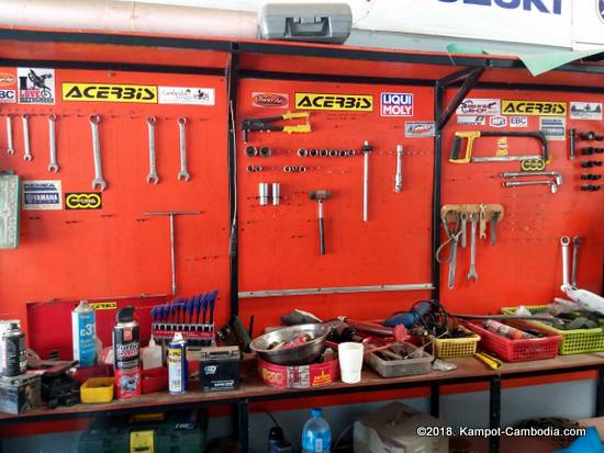 Kampot Dirt Bike Shop in Kampot, Cambodia.  Big Bike Repairs.